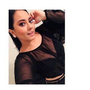 Meet your Posher, Eva maria